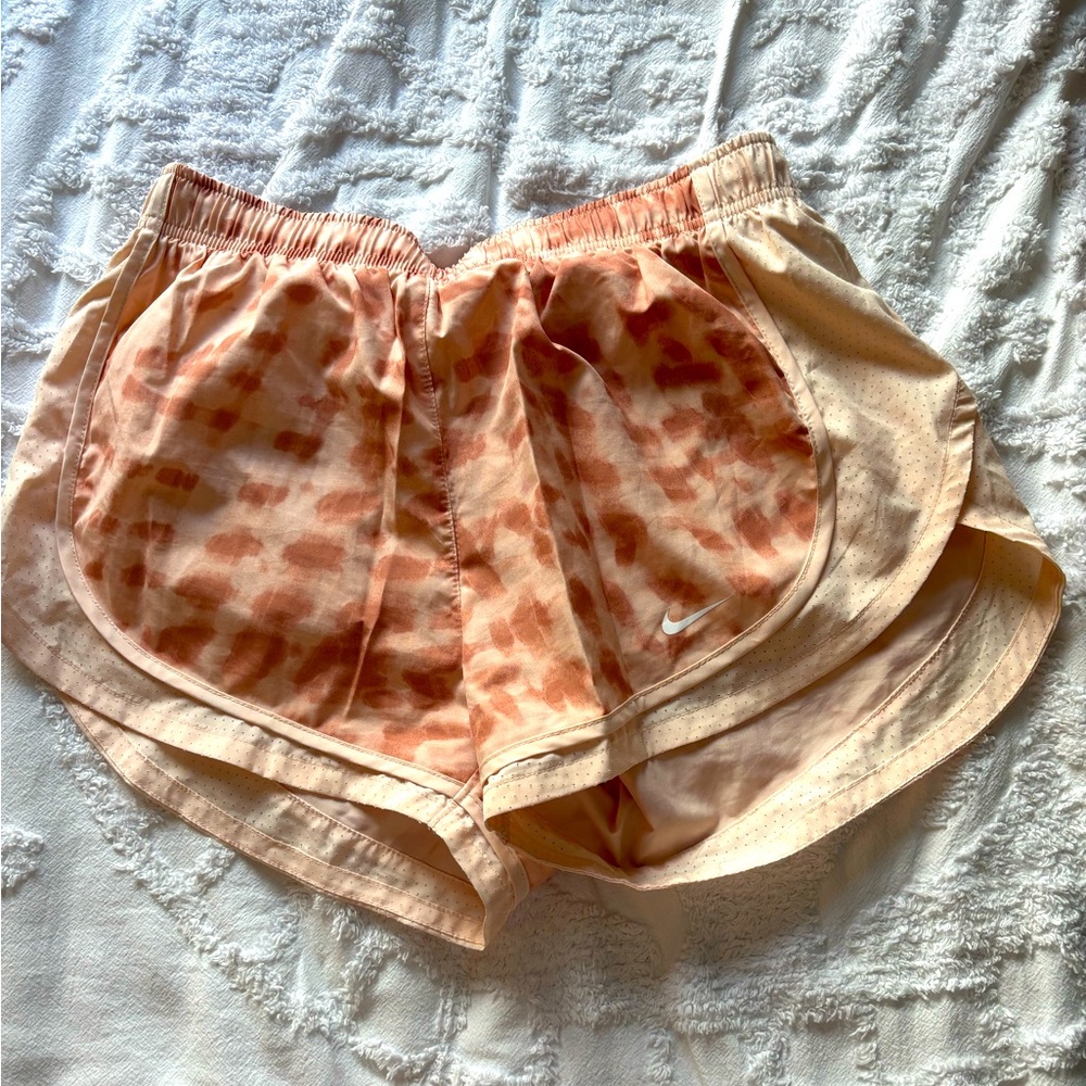 Women’s Nikey Short